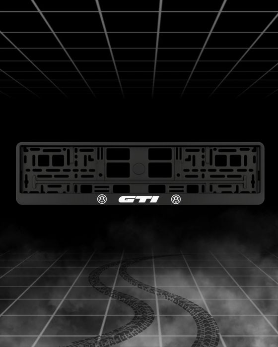 Suporturi numere auto personalizate