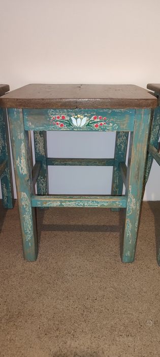 Set 4 scaune țărănești recondiționate/reinterpretate