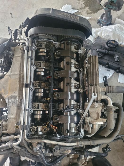 Vând set injectoare vw 2.0 cod CK