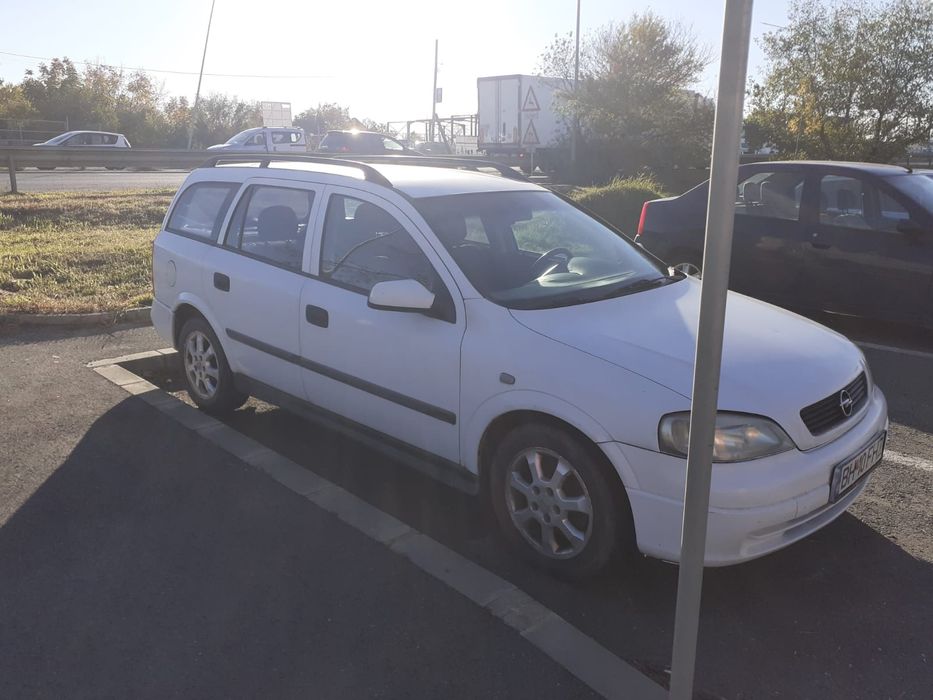 Vând Opel Astra g