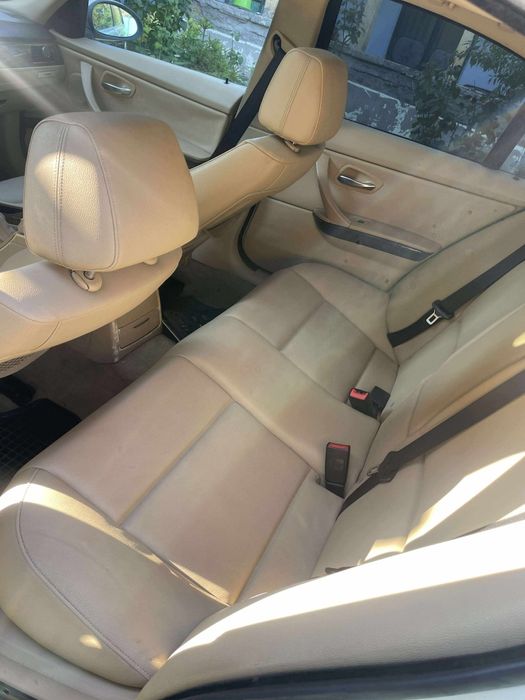 Vând/schimb BMW e90