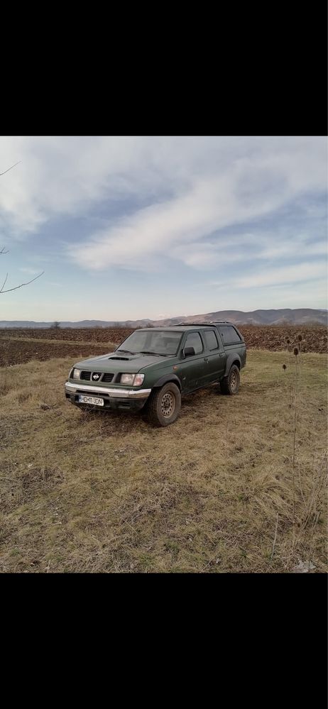 nissan navara 2002