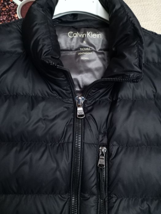 Оригинално мъжко пухено яке (Calvin Klein)