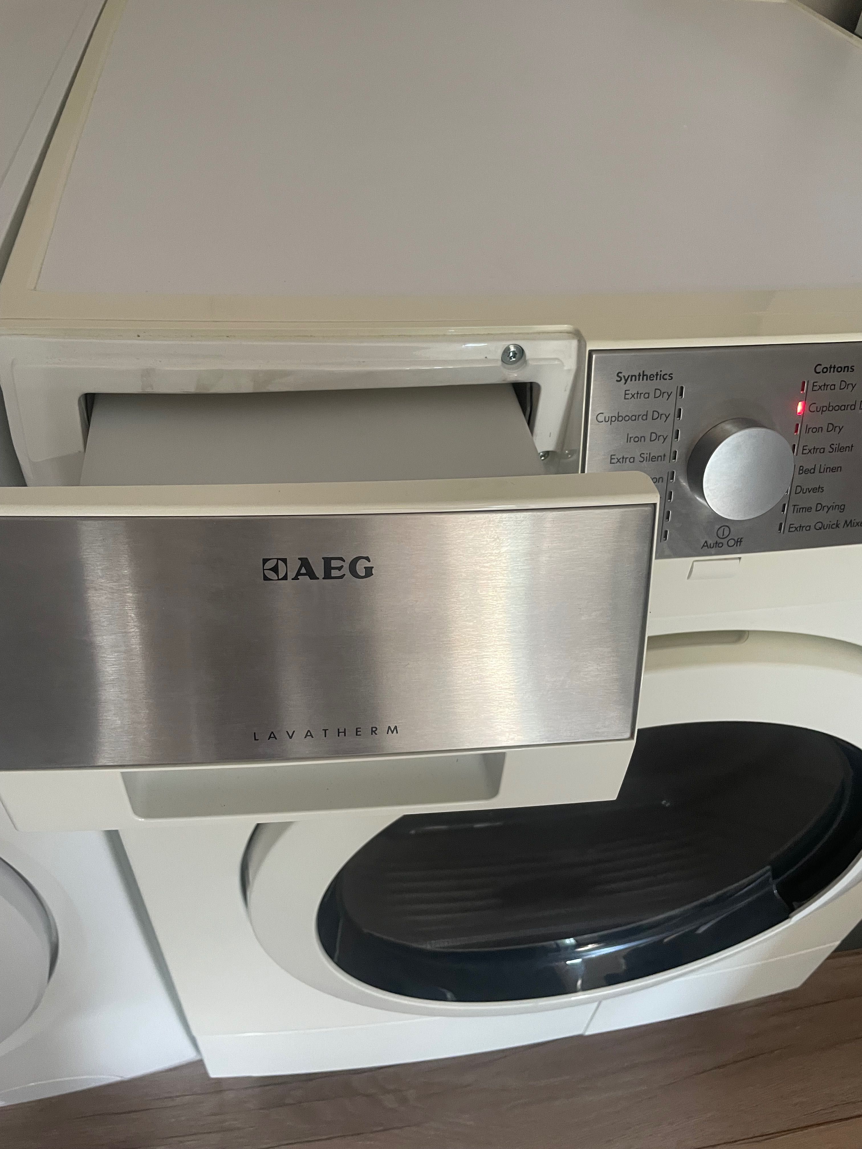 Сушилня AEG Lavatherm в перфектно състояние