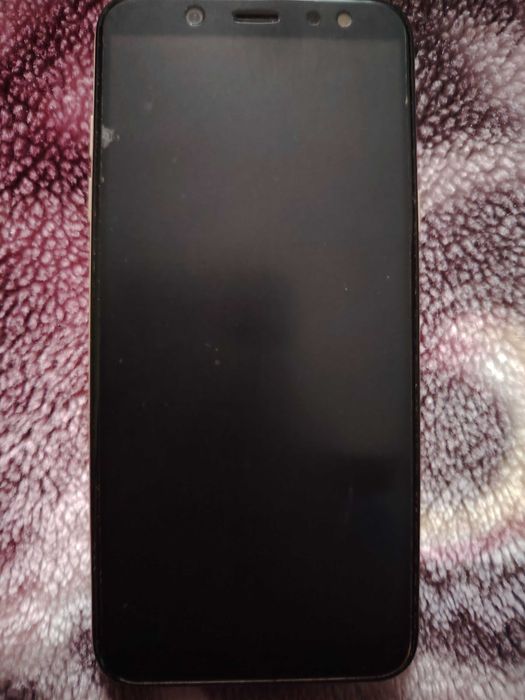 Huawei P30 lite, Samsung A6 Duos