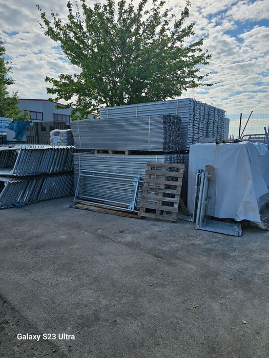 Inchiriez schele metalice