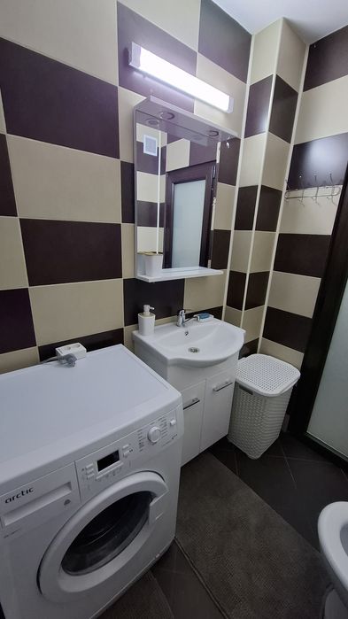 Inchiriez garsoniera Tudor Vladimirescu