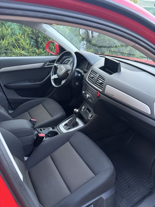 Audi Q3 AUTOMAT 4x4.