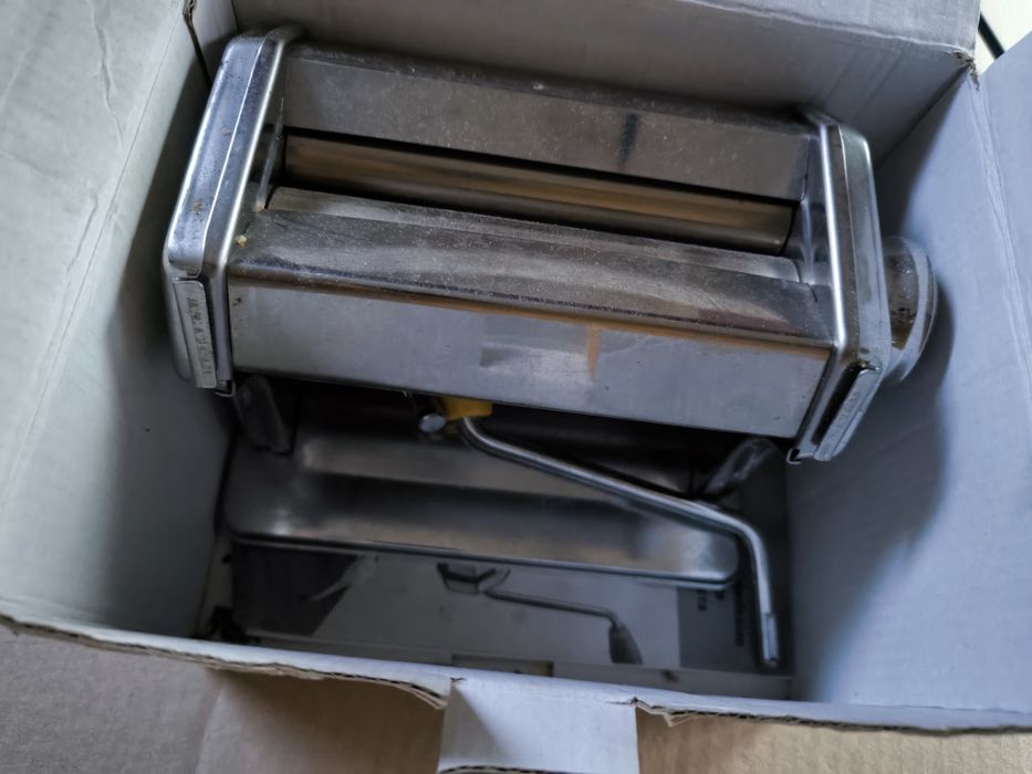 Prajitor de paine , sandwich maker