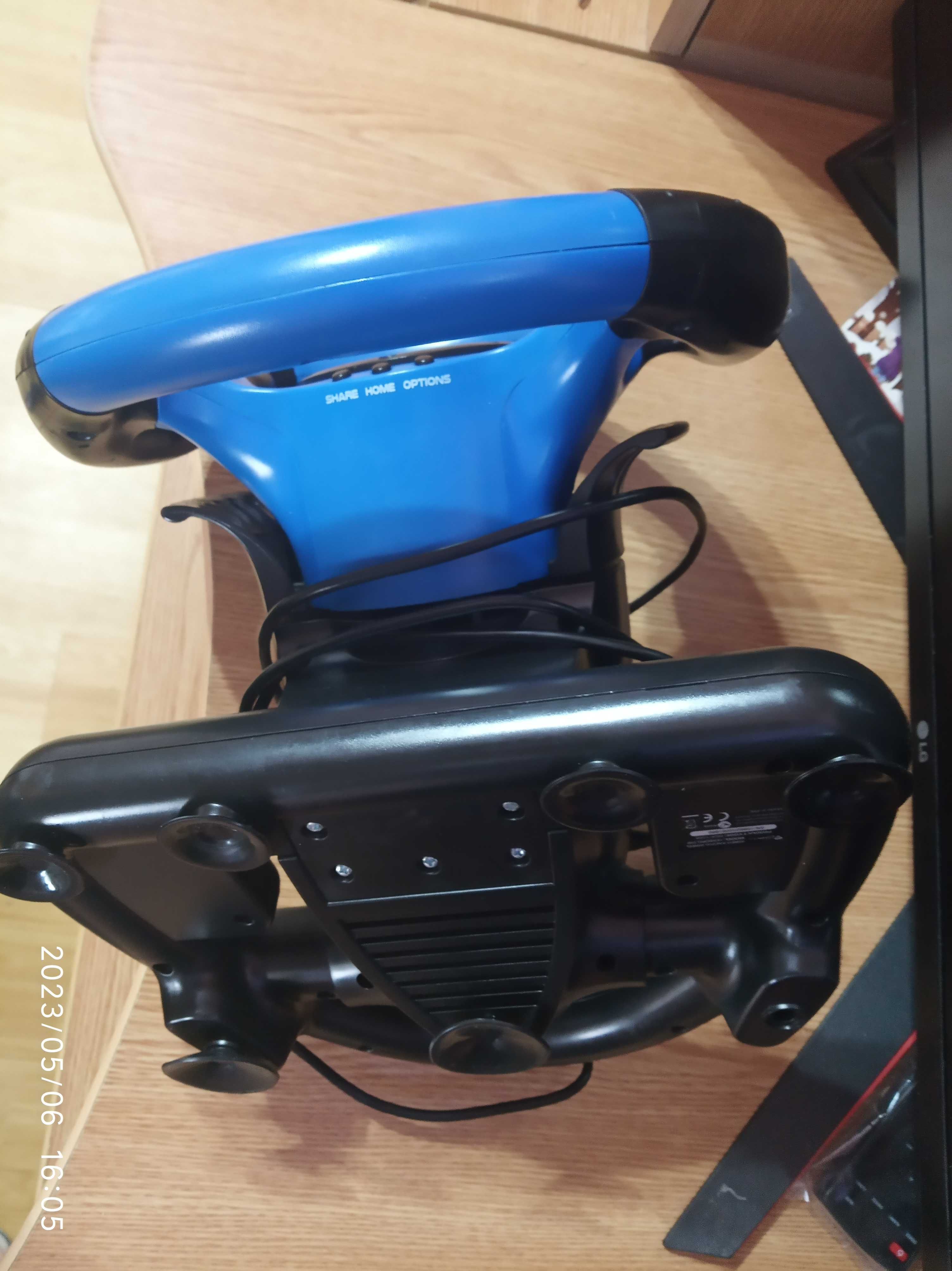 Vând volan cu pedale Genesys compatibil cu PC și PS 3