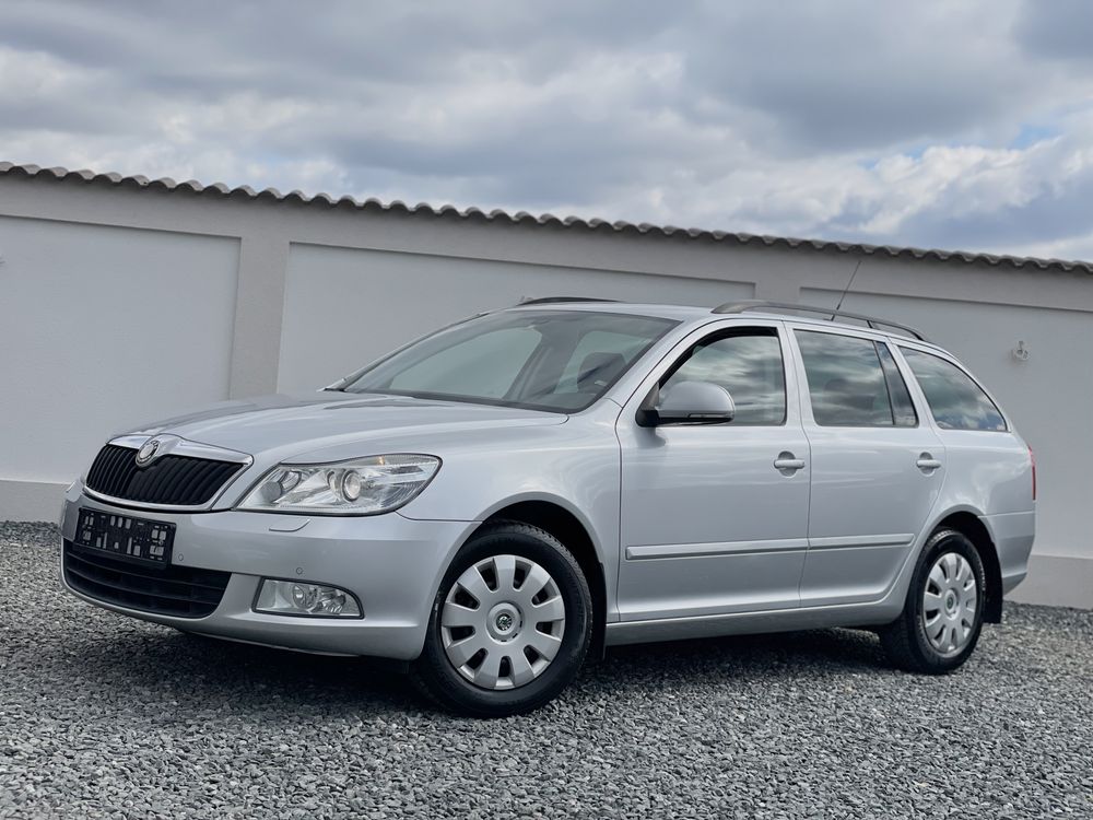 Skoda Octavia Facelift - 1.6 tdi Euro5 2010 - Dotari f bune