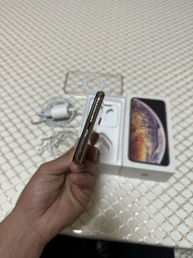 iPhone Xs Max 64gb