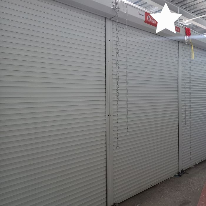 Продам бутик на колхозном рынке