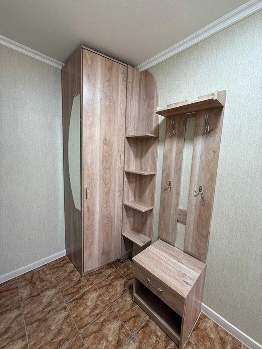 Продаю мебель для прихожей