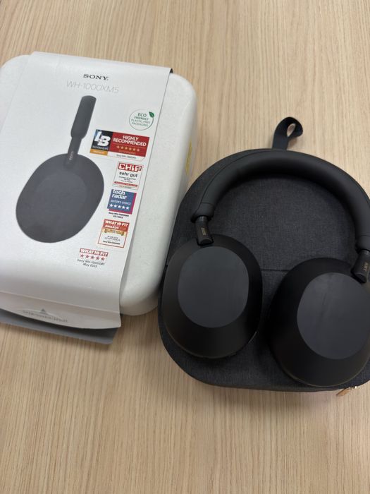 Sony XM5 Over Ear слушалки
