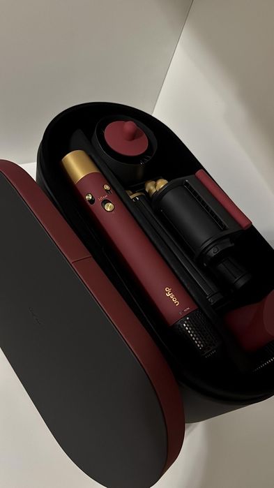 Мультистайлер Dyson Airwrap HS08 Red Velvet