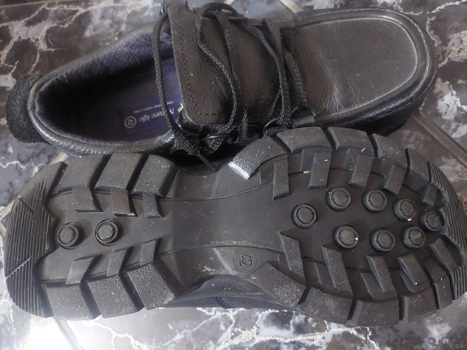 Pantofi bărbătești