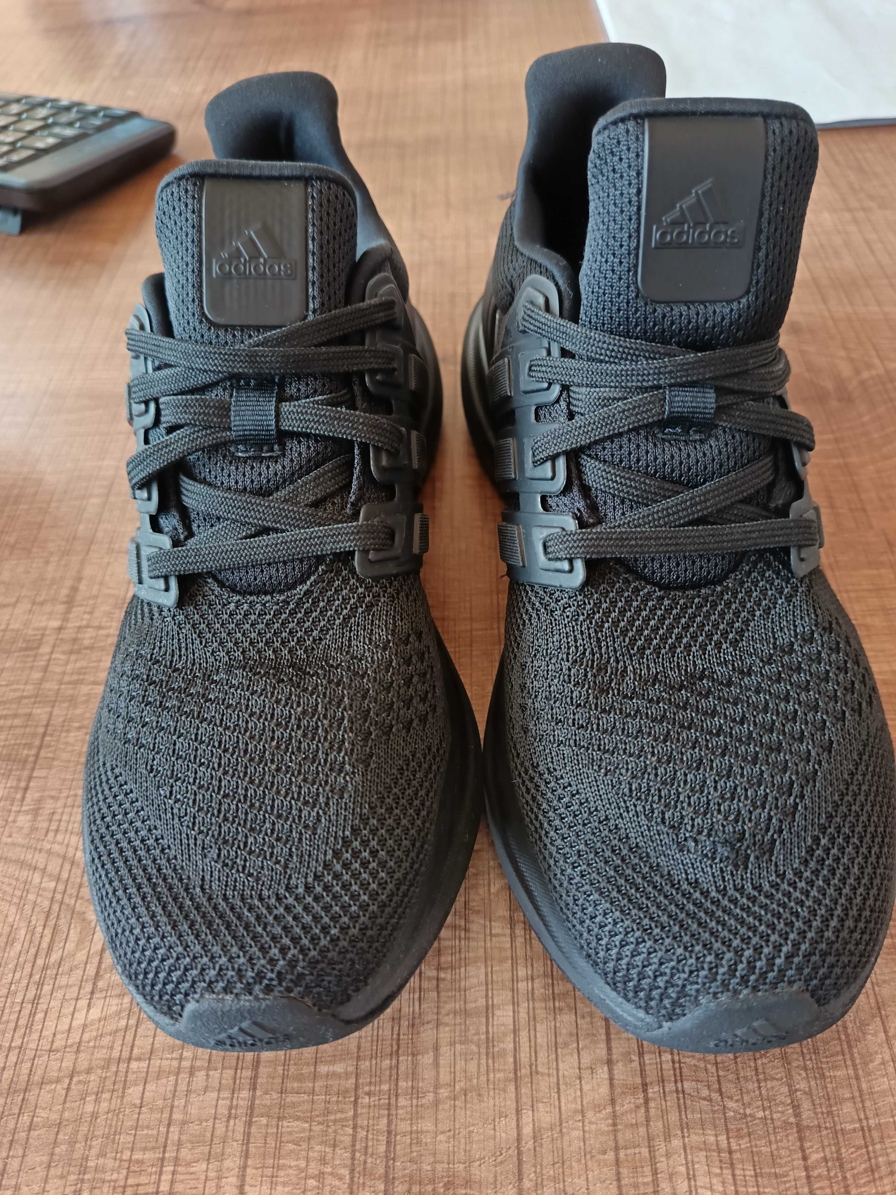 Продавам маратонки Adidas