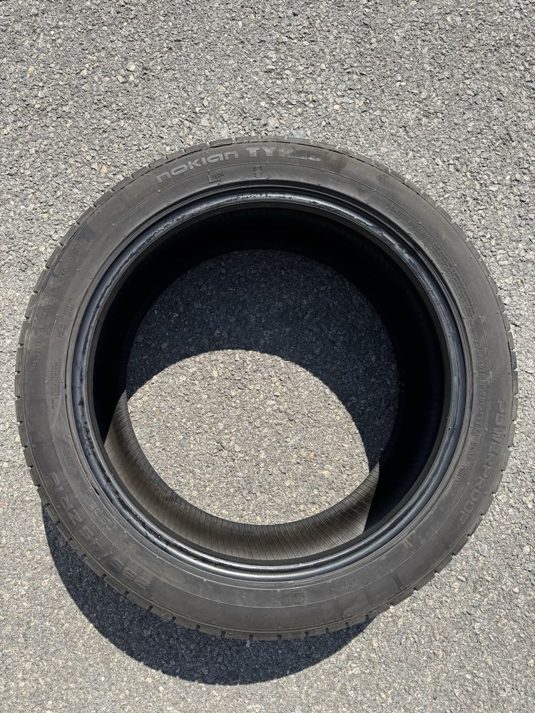 Nokian 235 45 ZR 18 , 1 брой