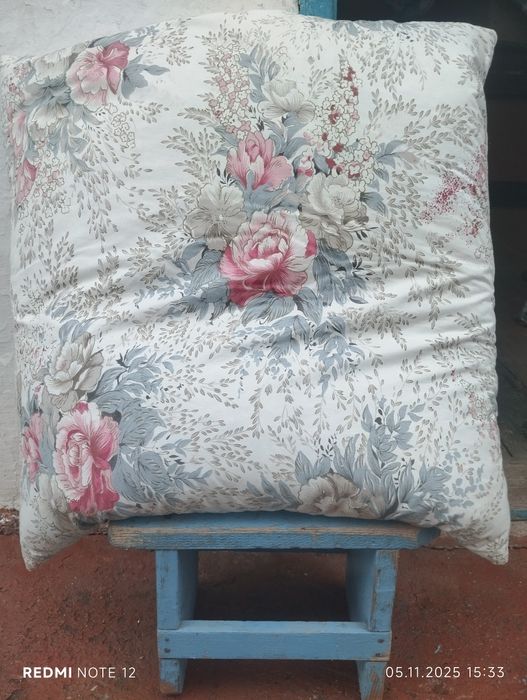 Продам подушки утиный пух натуральный  70*70