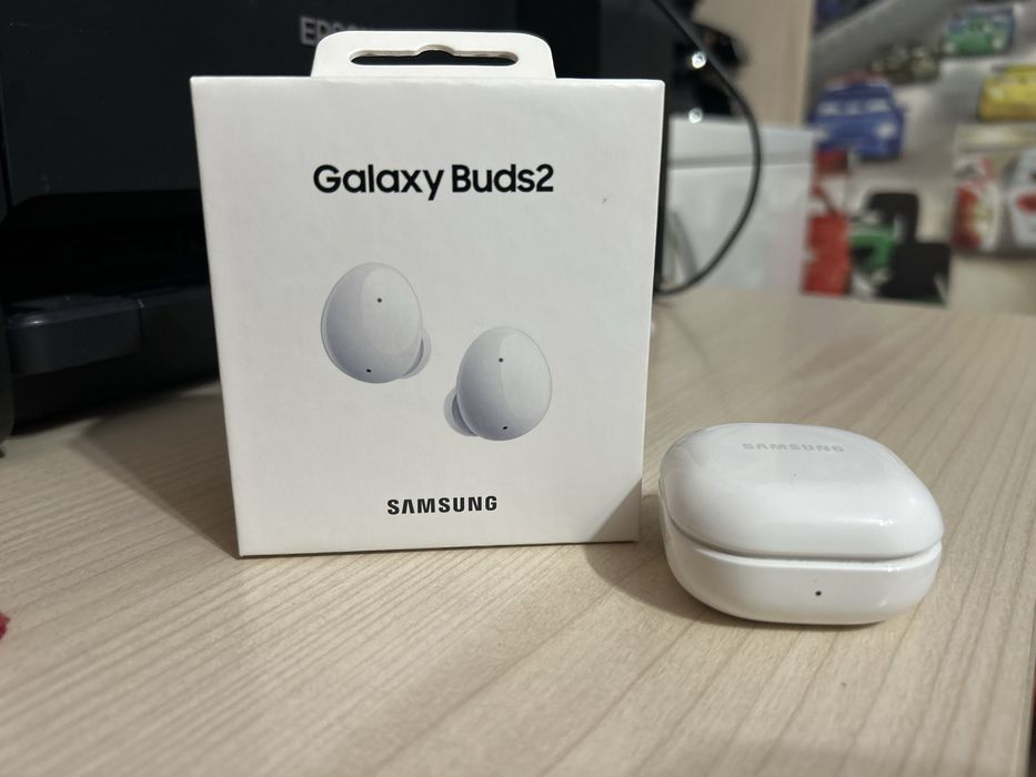 Samsung galaxy buds2