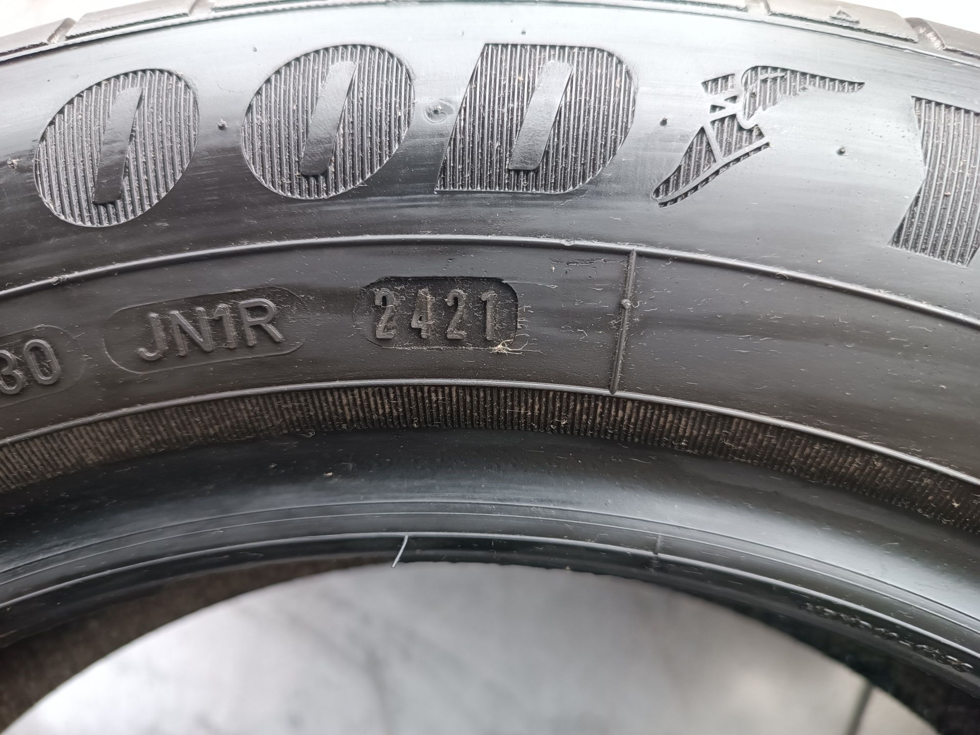165/65/15 Goodyear Дот 2421