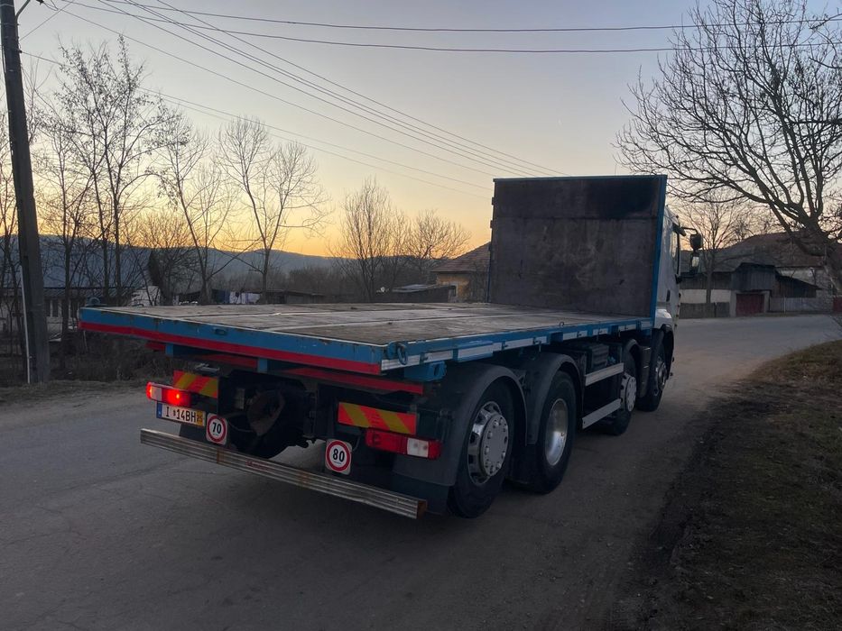 Camion Renault platforma