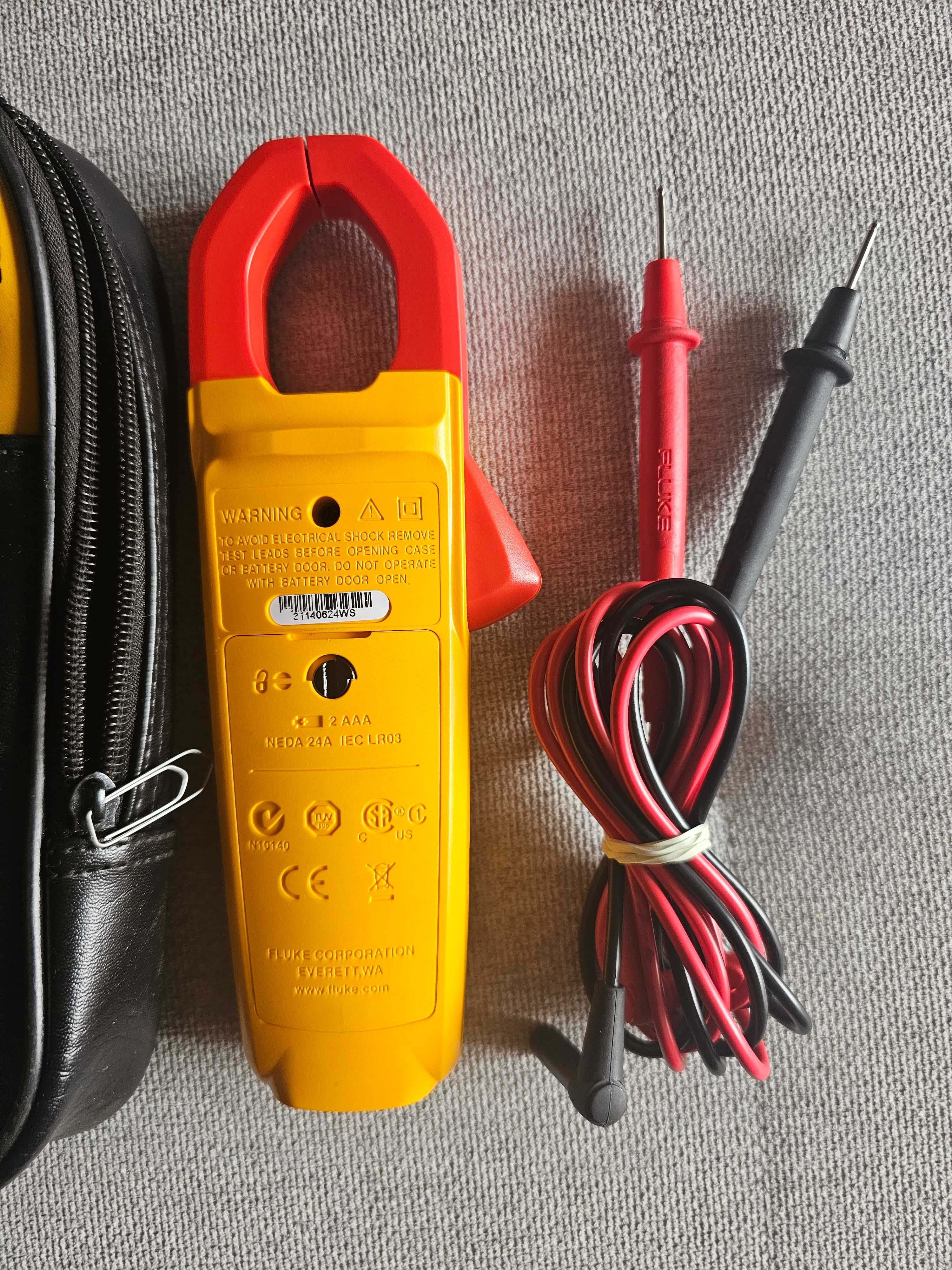 Fluke 323 амперклещи