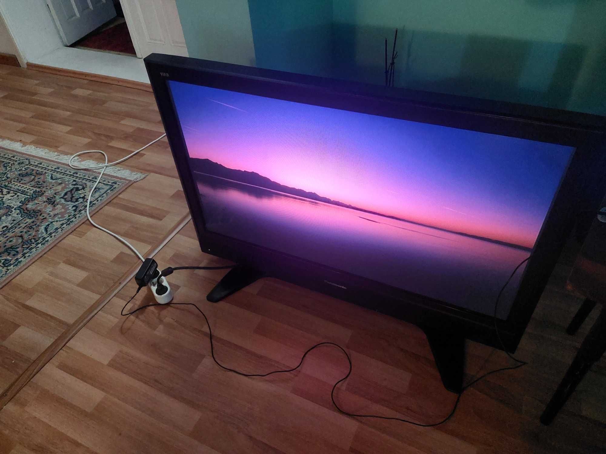 TV Panasonic Viera 108cm