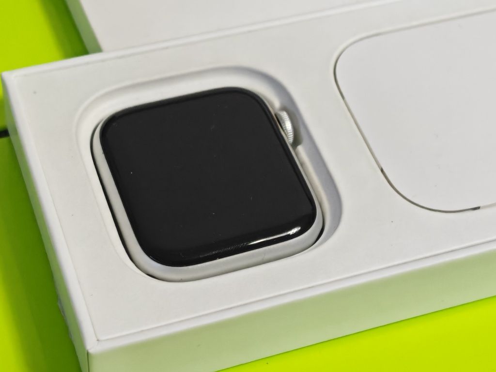 ^^^88% 44 Apple watch SE2 2nd Gen V2 Гаранция Yettel 2025г Silver se 2