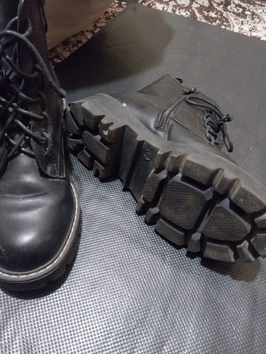 Ботинки детские. Размер 34