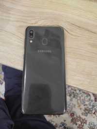 Samsung A20 srochna sotiladi