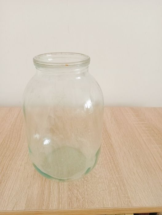 Банки 2-х, 3-х литровые