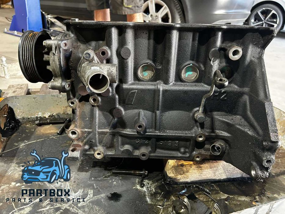 Блок на двигател Opel Astra J 1.7 CDTI 110HP 2012