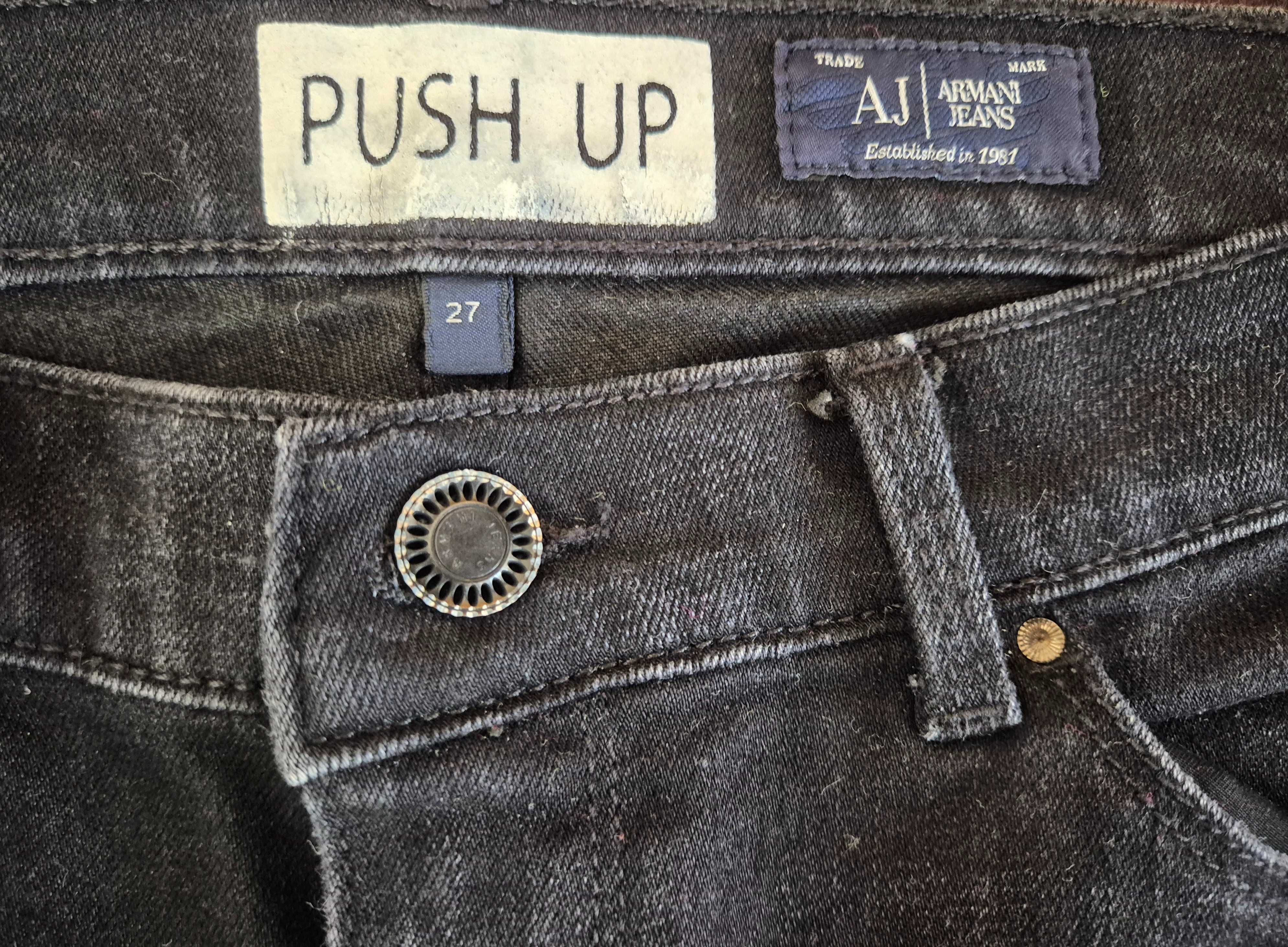 Сиво-черни дънки Armani Jeans, прави (straight leg), 27. размер