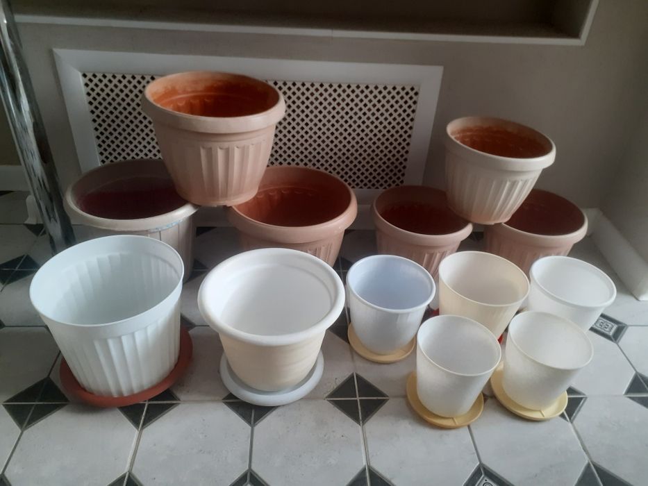 Продается цветочные горшки