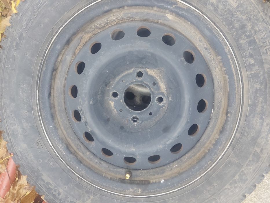 Зимни гуми 195/65/15