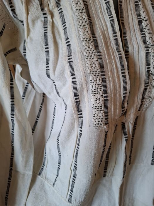 Кенарена риза за носия