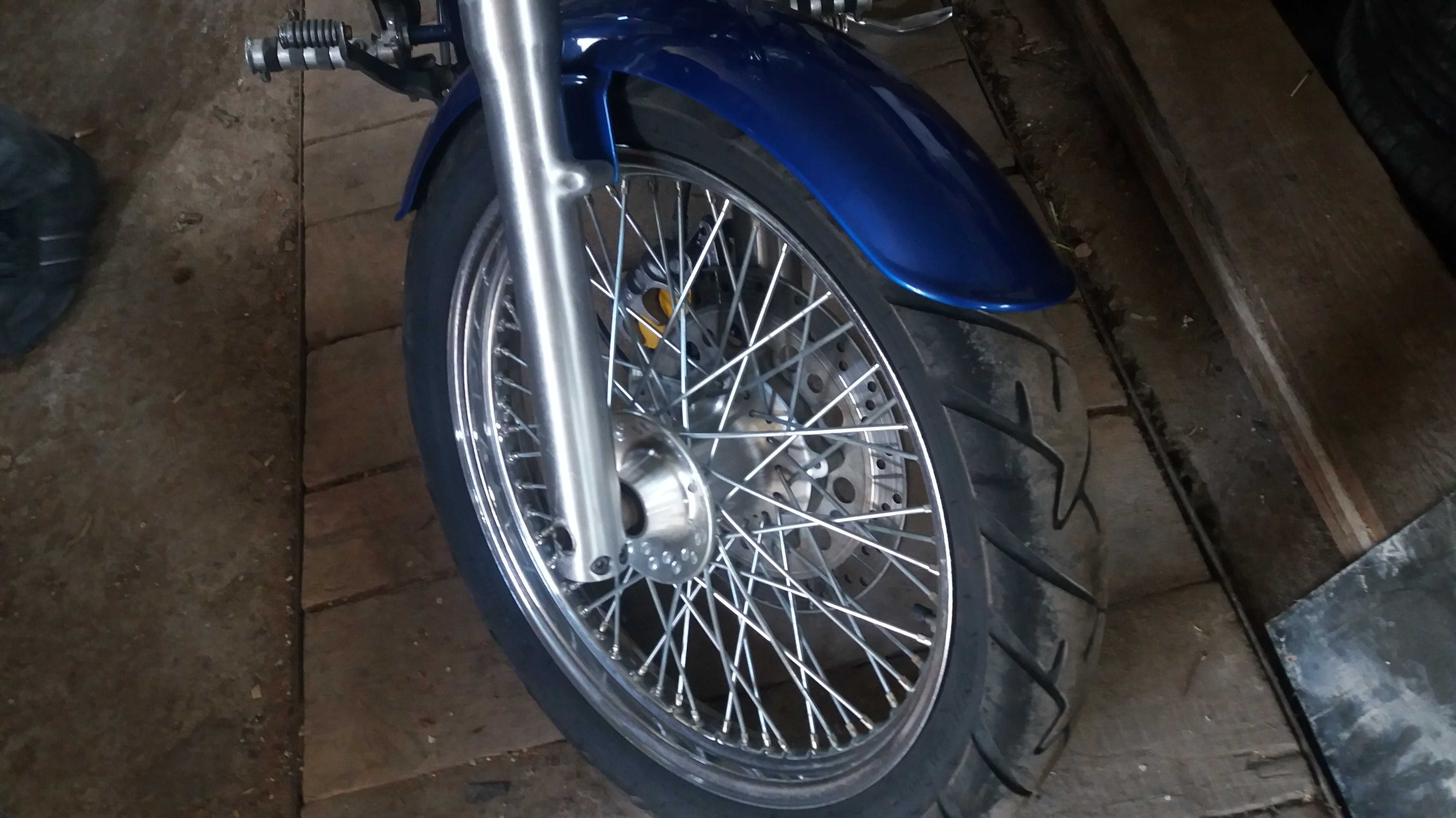 Мотоциклет Honda Steed 400