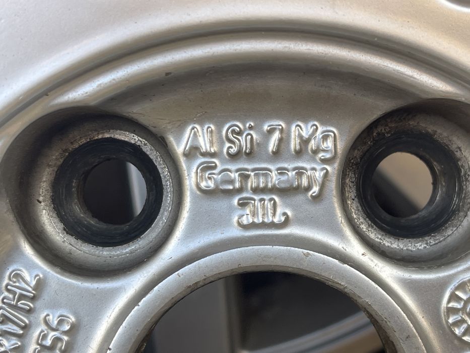 Jante Audi 8P0 601 025 Q | 7.5J x 17” ET56 cu anvelope