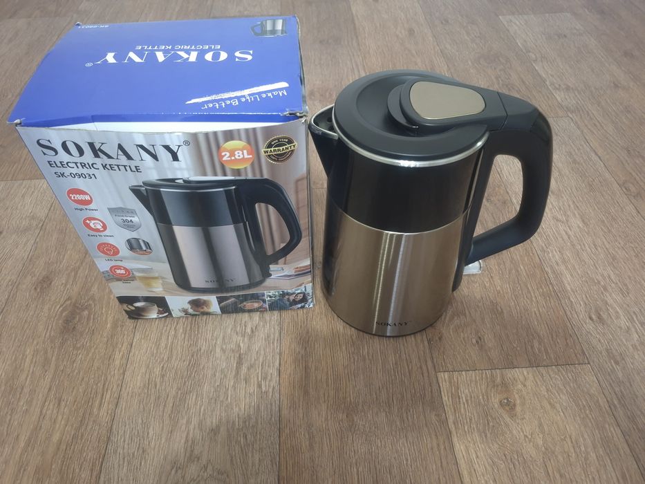 Электрический чайник 2.8 литра