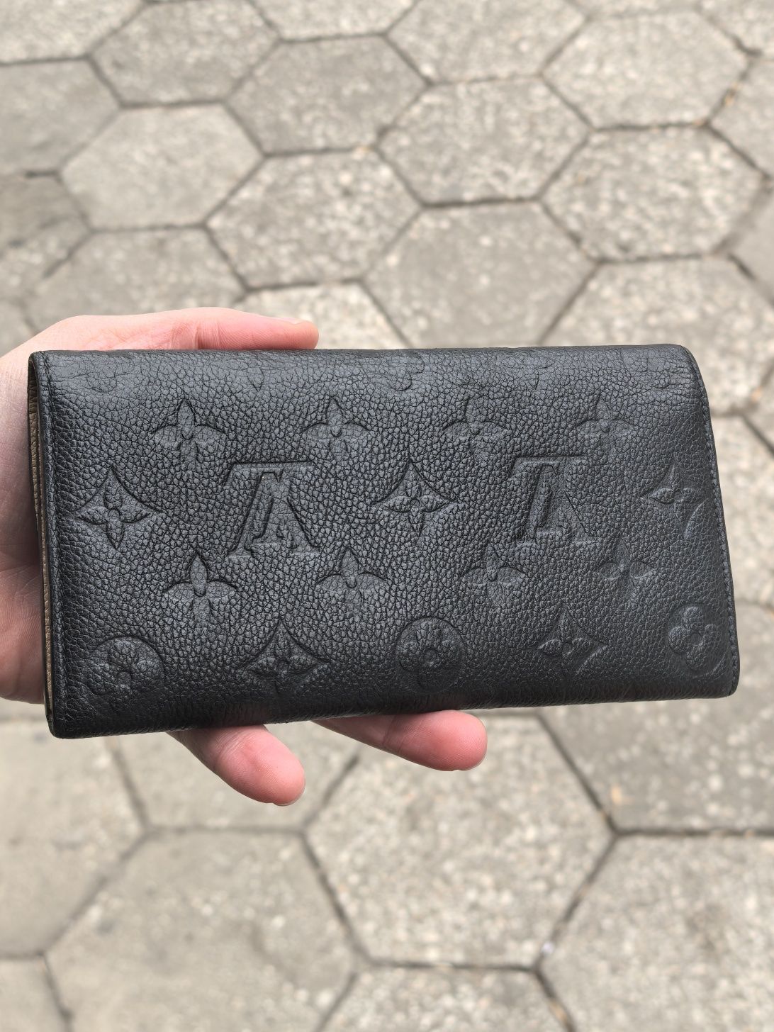 Louis Vuitton Sarah Empriente Monogram Wallet