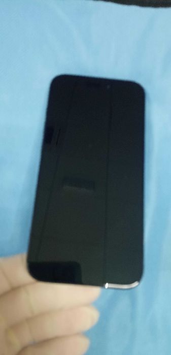 iPhone 15 Pro Black Titanium 256GB – Nou, Full Box – 4.200 lei