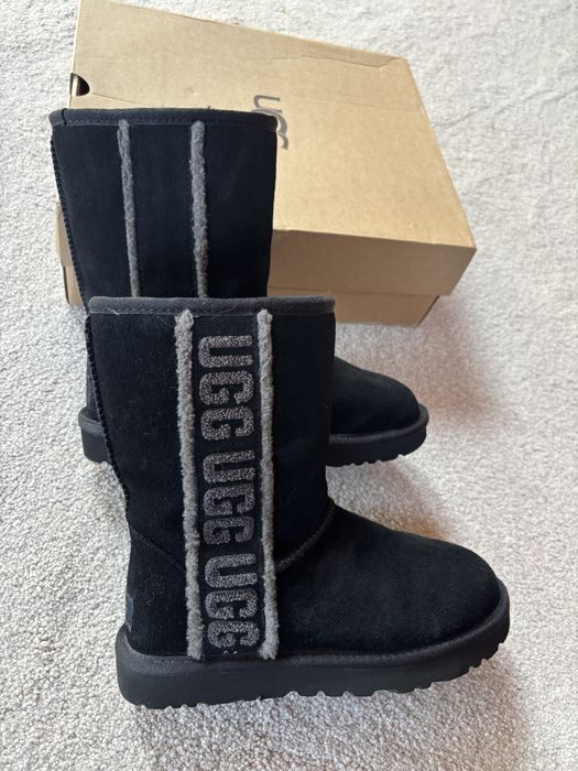 Ботуши UGG