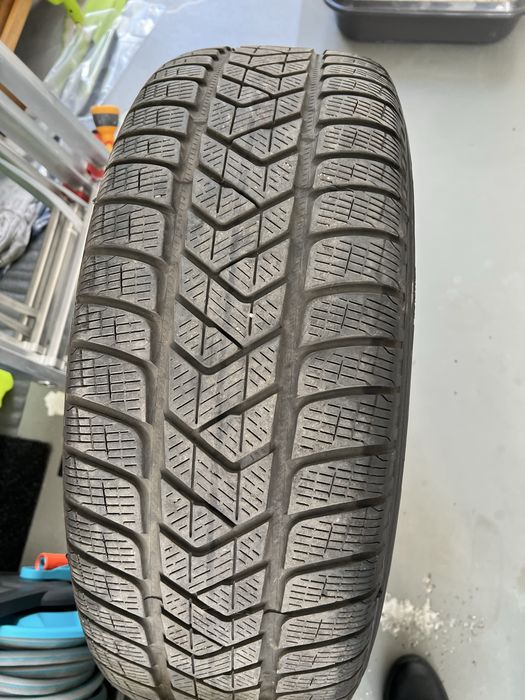 Jante originale de iarna Audi Q5 235/65/17  cu anvelope