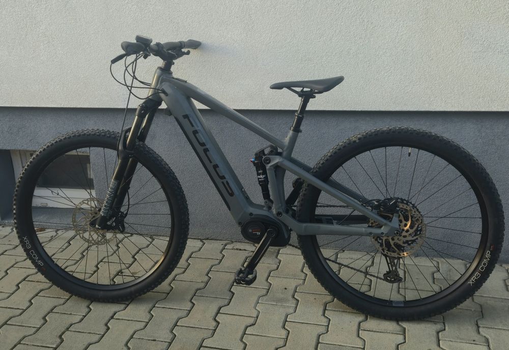 Bicicleta electrica Focus Thron 2, e-bike