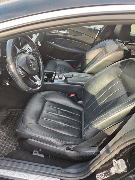 Mercedes-Benz cls