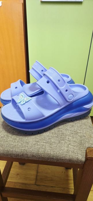 Saboti crocs mega crush mar 37