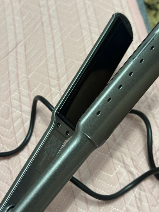 Утюжок - выпрямитель Babyliss PRO ПРОДАМ СРОЧНО !!!