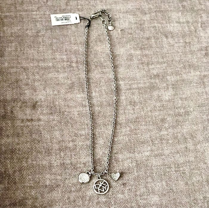 Colier DKNY Otel inoxidabil nou, cu cutie